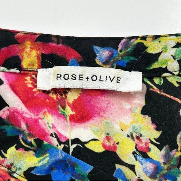 Rose + Olive Floral Blouse Women’s L Black Boho Tunic Top Pintuck Long Sleeve - Picture 9 of 11